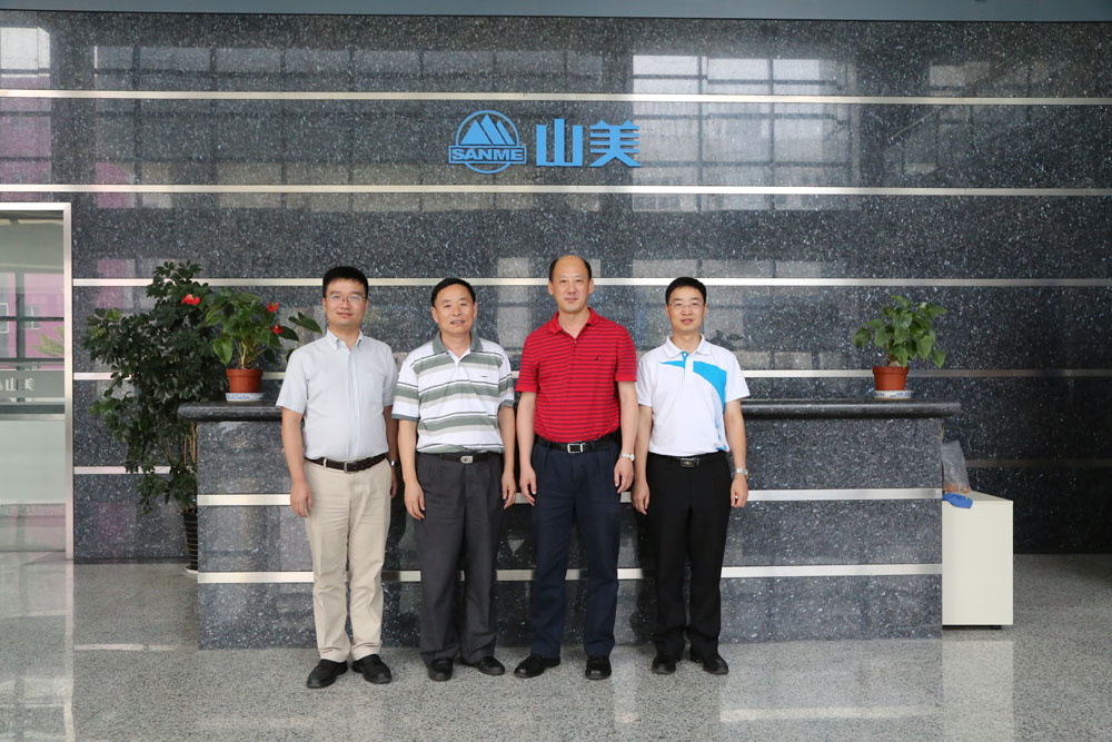 建筑垃圾资源化委员会秘书长赴冰球突破考察