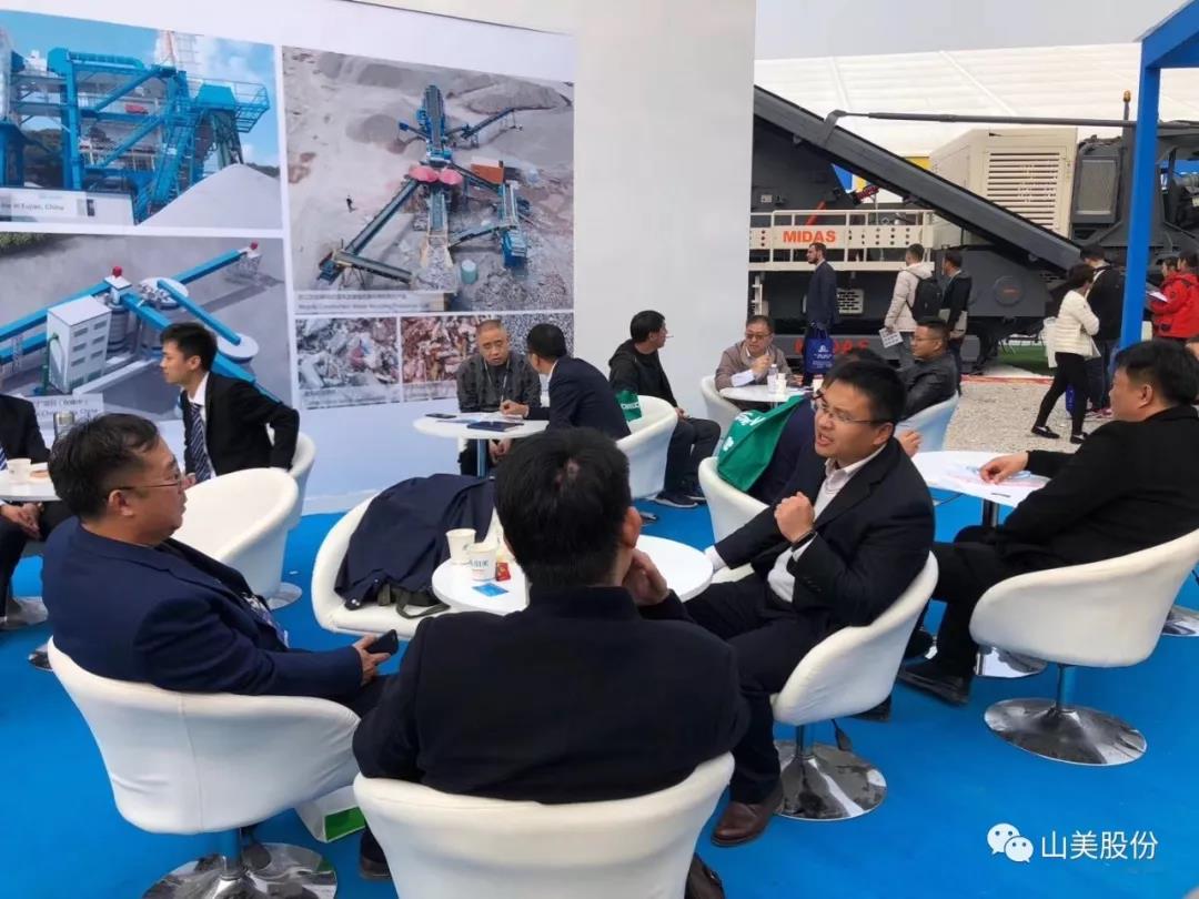 2018上海宝马展|冰球突破股份完美收官 满载而归