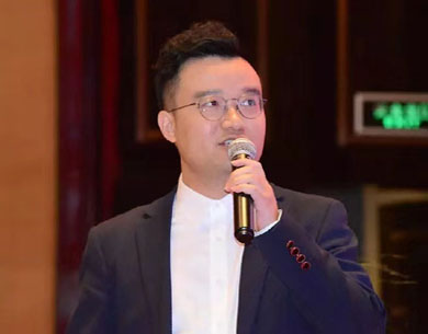 ʢǰͻƹɷͬӭɰʯҵʷչʱ