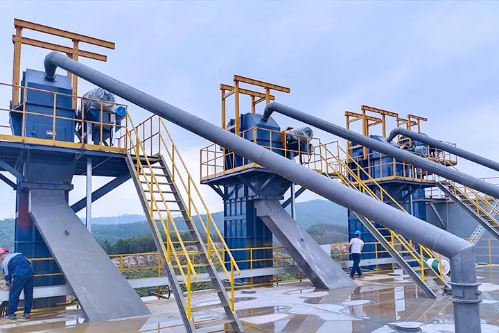 ɰʯͬ|Ϻͻƹɷݳнƽ¥վʽɰĿչ˳